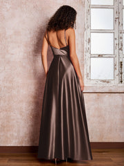 Maxi Robe en Satin à Bretelles Spaghetti avec Poches Chocolat