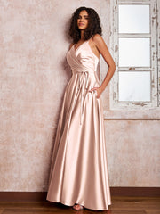 Maxi Robe en Satin à Bretelles Spaghetti avec Poches Rose Perle