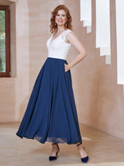 Robe en Mousseline Longueur de Mollet à Col en V avec Poches Bleu Marine