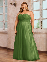 Dentelle et Tulle Longue Robe avec Col en Cœur Mousse
