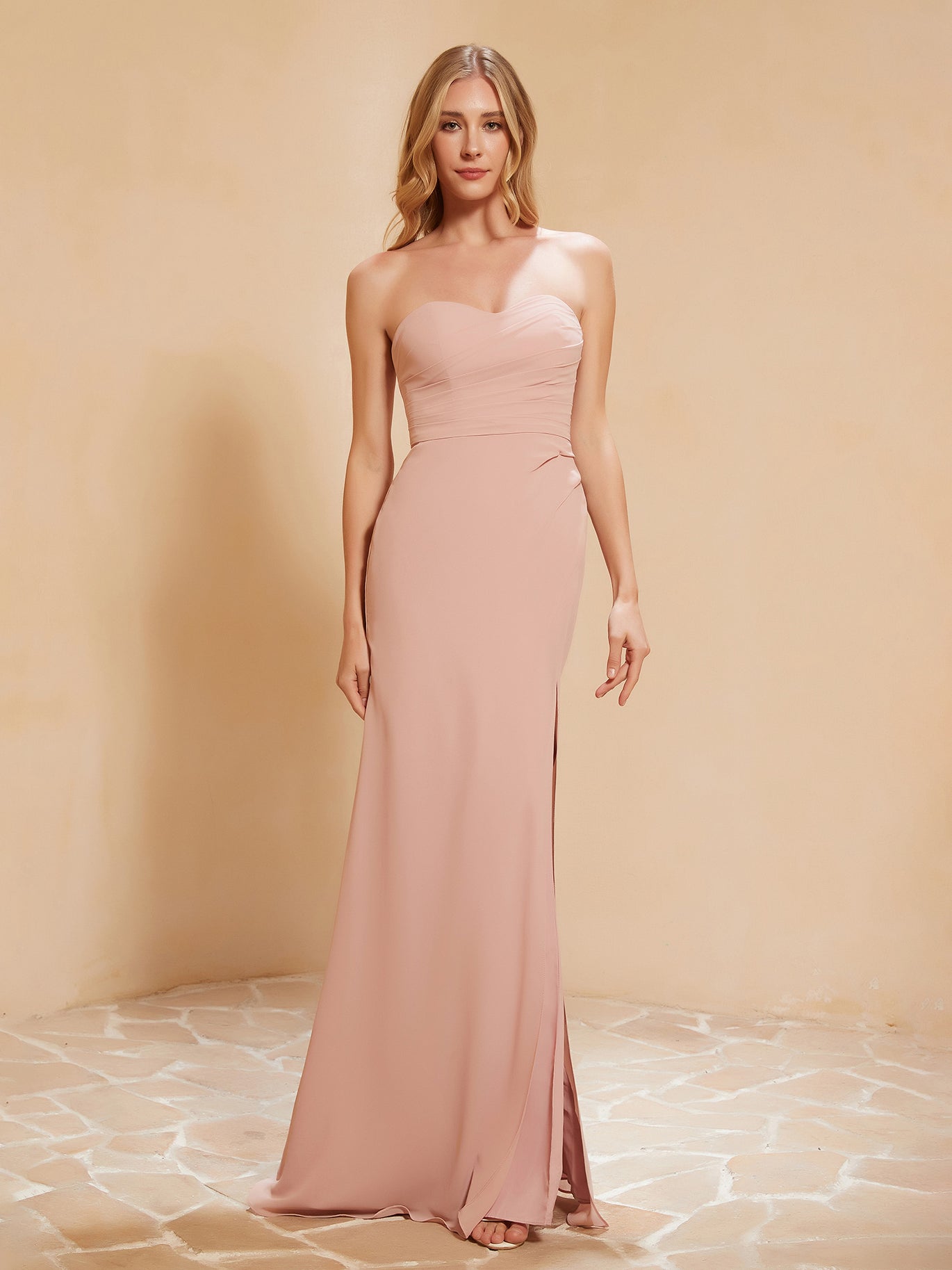 Fond de Robe Femme - Sexy - Col V - Bretelles Réglables - Beige Beige Fond de Robe Femme - Sexy - Col V - Bretelles Réglables - Beige Beige