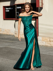 Robe Sirène Plissée à Hors de l'Épaule avec Mancherons Vert Foncé