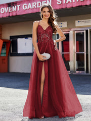Robe de Soirée en Tulle à Bretelles Spaghetti et Col en V Bordeaux