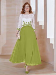Robe en Mousseline avec Longueur de Mollet à Col Appliqué Trèfle Grande Taille