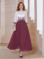 Robe en Mousseline avec Longueur de Mollet à Col Appliqué Mûre