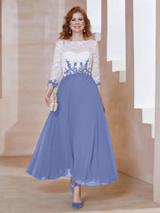 Robe en Mousseline avec Longueur de Mollet à Col Appliqué Pervenche