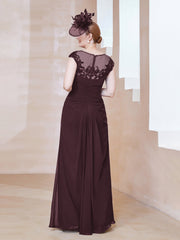 Robe en Mousseline Dentelle à Col Illusion Scoop Cabernet Grande Taille