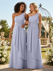 Une Epaule Mousseline Robe avec Jupe Cascade Lavande