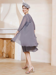 Robe de A-ligne en Mousseline à Encolure Carrée Longueur aux Genoux avec Veste Gris Acier Grande Taille