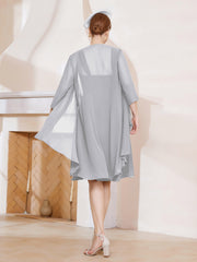 Robe de A-ligne en Mousseline à Encolure Carrée Longueur aux Genoux avec Veste Argent