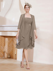 Robe de A-ligne en Mousseline à Encolure Carrée Longueur aux Genoux avec Veste Taupe