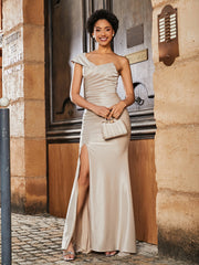 Robe de Soirée Sirène en Satin Extensible à Hors de l'Épaule Champagne