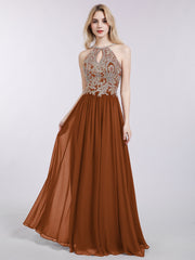 Licou Mousseline avec Or Applique Robe terracotta Grande Taille