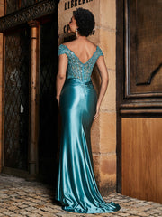 Robe de Soirée Sirène à Col en V en Satin avec Traîne Balayage Jade