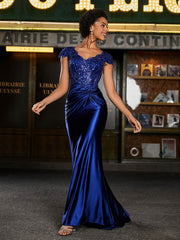 Robe de Soirée Sirène à Col en V en Satin avec Traîne Balayage Bleu Royale Grande Taille