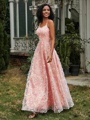 Robe de Bal Florale Appliquée à Bretelles Spaghetti et Lacet Lilas Grande Taille