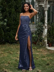 Robe Fourreau en Paillettes avec Déco Strass et Fente Bleu Marine