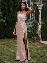 Robe Fourreau en Paillettes avec Déco Strass et Fente Or Métallique