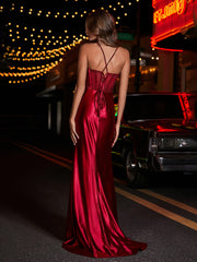 Robe de Soirée Fourreau en Satin avec Traîne Balayage Bordeaux