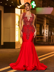 Robe de Bal Sirène Scintillante Incrustée de Strass Luisants Bordeaux