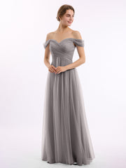 Hors De l'Épaule Col En Cœur Tulle Robe Argent